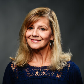 Profile image of Shelley Melvin